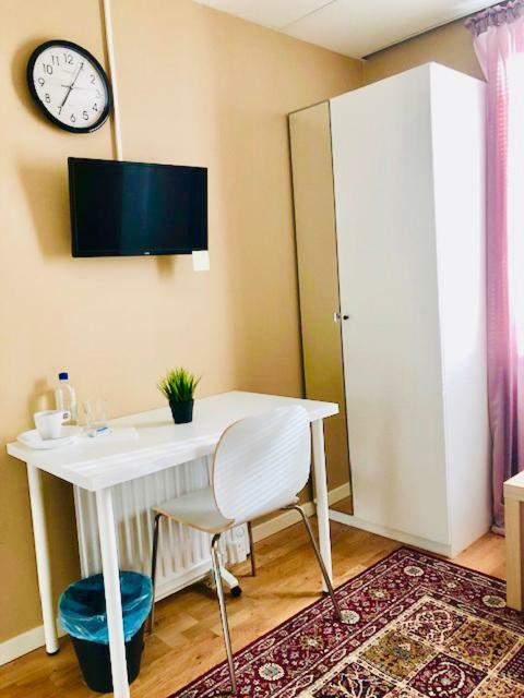 Golden Hostel Jarfalla Zewnętrze zdjęcie